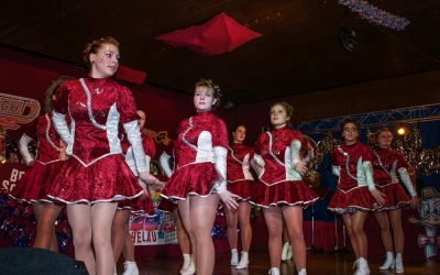 Ladies in Red 2008/2009